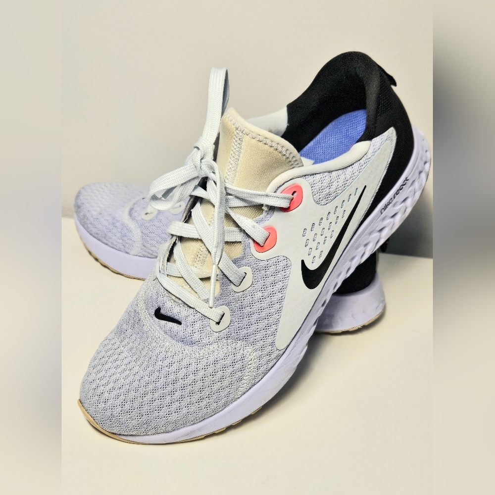 Nike Women's Legend React Running Sneakers,  Sz 8.5, Lavender/Black